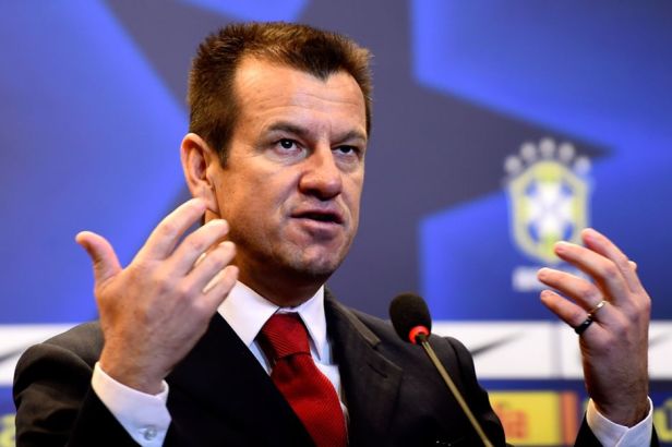 dunga-selecao-brazil_2a9s2trliw5l1vvqgwa3hnats